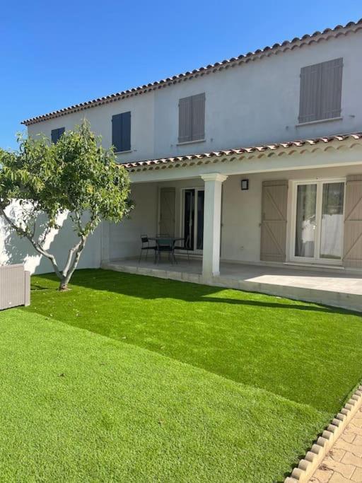 La Moderne Proche Luma Holiday home